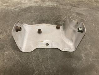 Фото запчасти тепловой экран Land Rover Discovery 2018 контрактная запчасть Запчасть тепловой экран Land Rover Discovery 2018