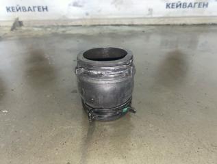 Запчасть патрубок воздушного фильтра Volkswagen Tiguan 2009