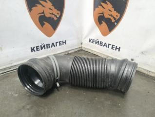 Запчасть патрубок воздушного фильтра Volkswagen Tiguan 2010