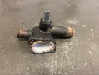 Запчасть фланец системы охлаждения Volkswagen Golf 2007