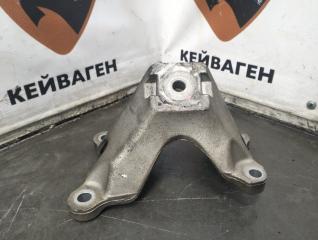 Кронштейн двигателя левый Audi A6 2006