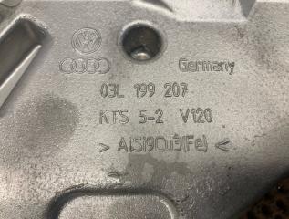 Кронштейн двигателя правый Passat 2010 B6 CBA 2.0 TDI