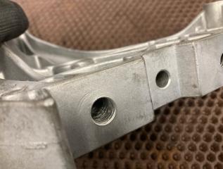 Кронштейн двигателя правый Passat 2010 B6 CBA 2.0 TDI