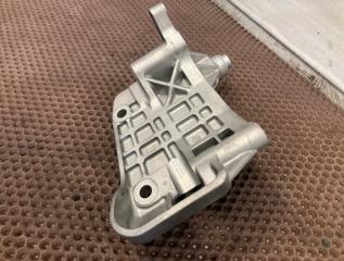 Кронштейн генератора Touareg 2011 7L CRC 3.0 TDI