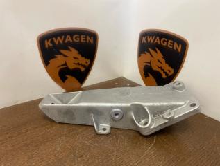 Запчасть кронштейн двигателя BMW X3 2004