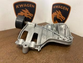 Запчасть кронштейн компрессора кондиционера BMW X3 2013