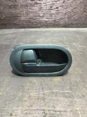 Запчасть ручка двери внутренняя передняя левая Mitsubishi Colt 2006