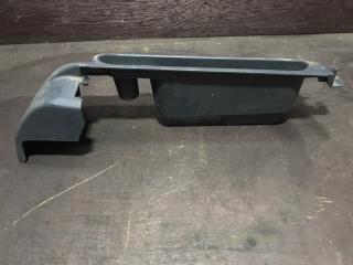 Запчасть накладка двери декоративная внутренняя передняя правая Mitsubishi Colt 2006