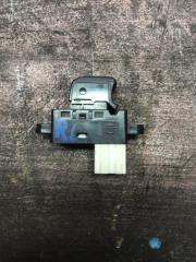 Запчасть кнопка стеклоподъемника Nissan Skyline 2005