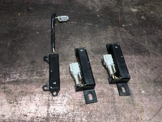 Запчасть усилитель антенны Nissan Skyline 2005