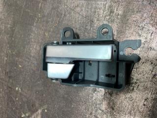 Запчасть ручка двери внутренняя правая Ford Focus 2007