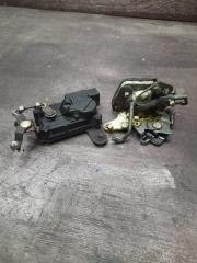 Запчасть замок двери задний левый Hyundai Accent 1995