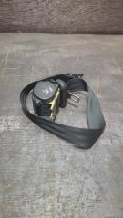 Запчасть ремень безопасности передний правый Volkswagen Passat 1988