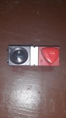 Запчасть кнопка аварийной сигнализации Renault Megane 2005