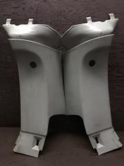 Запчасть обшивка задней стойки верхняя Renault Megane 2005