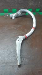 Запчасть петля крышки багажника левая Mercedes-Benz E-Class 2000