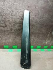 Запчасть накладка стойка внешняя правая Audi 100 1993