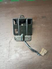 Запчасть плафон подсветки бардачка Subaru Legacy 1993