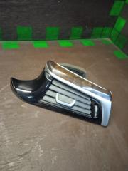 Запчасть дефлектор воздушный передний правый BMW 5-Series 2019