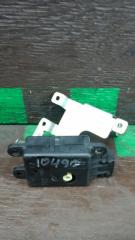 Запчасть сервопривод заслонок печки Nissan Maxima 1995