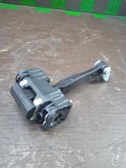 Запчасть ограничитель двери задний OPEL Astra 2006