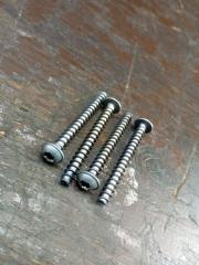 Запчасть винт Audi A8 2017