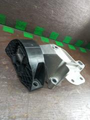 Запчасть опора двигателя правая Nissan Almera