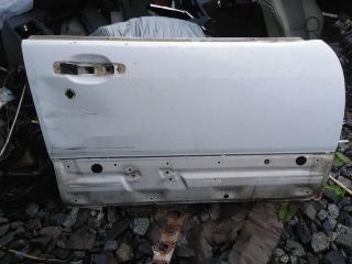 Запчасть дверь передняя правая Subaru Forester SF 1997-2002