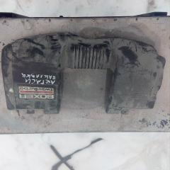 Запчасть накладка двс декоративная Subaru Legacy BH 1998-2003