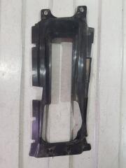 Запчасть накладка (кузов внутри) передняя левая Ford Focus 2 2005-2011