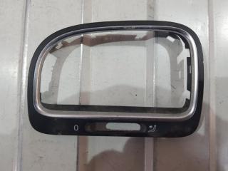 Запчасть накладка декоративная Volkswagen Golf 2008-2013