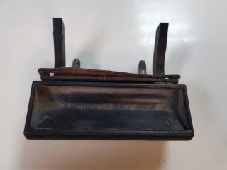 Запчасть ручка открывания багажника SsangYong Actyon Sports 2008