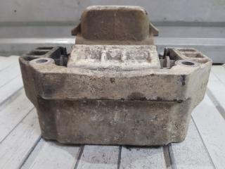 Опора КПП 4 series 1995-2004 Опора КПП 4 series 1995-2004