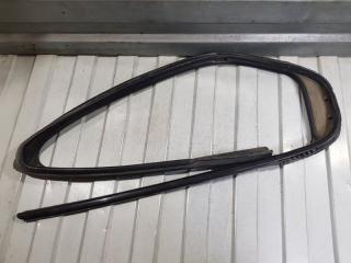 Запчасть накладка стекла заднего левого (бархотка) Renault Logan 2017