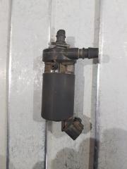Насос омывателя Toyota Land Cruiser 1998-2007 контрактная Насос омывателя Toyota Land Cruiser 1998-2007