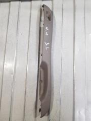 Фото запчасти накладка обшивки двери задней левой Nissan March 2000 Б/У запчасть Запчасть накладка обшивки двери задней левой Nissan March 2000