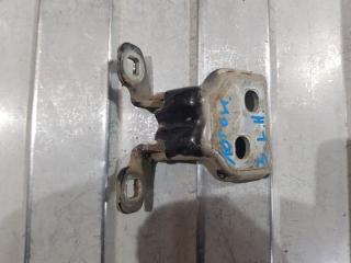 Запчасть петля двери задней левой нижняя Renault Logan 2008