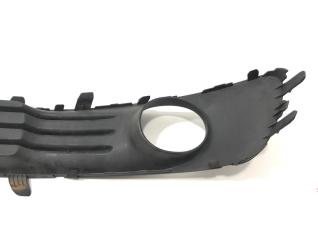 Накладка противотуманной фары левая Legacy 2004 BPE EZ30