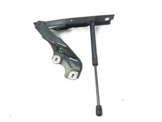 Петля капота A6 2012 4G2 CHV Петля капота A6 2012 4G2 CHV