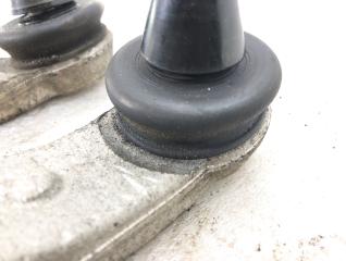 Рычаг задний Skyline 2006 CKV36 VQ37VHR