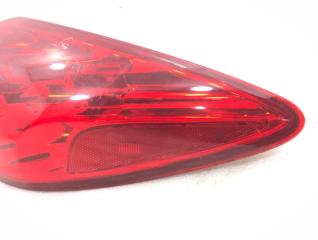 Стоп-сигнал правый Nissan Skyline Crossover J50 VQ37VHR