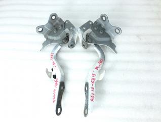 Петля капота Lexus RX270 2011