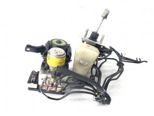 Запчасть блок abs Toyota Crown Majesta 2006