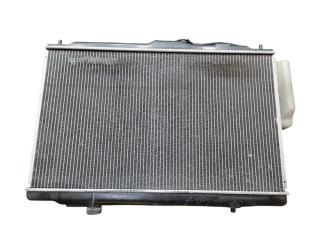 Запчасть радиатор Honda Inspire 1999