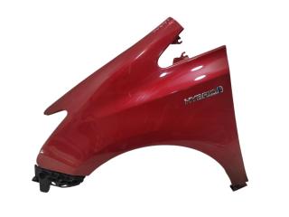 Запчасть крыло переднее левое Toyota Prius Alpha 2012