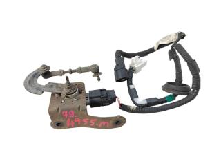 Датчик корректора фар задний Toyota Harrier 2004