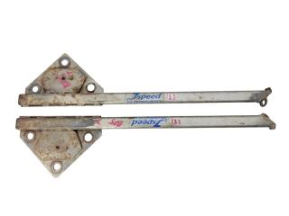 Распорка передняя Subaru Legacy 2004