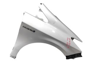 Фото запчасти крыло переднее правое Toyota Prius 2009 контрактная запчасть Запчасть крыло переднее правое Toyota Prius 2009