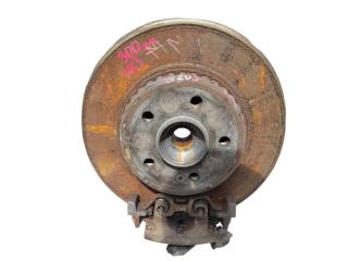 Запчасть ступица задняя правая Mercedes-Benz C-Class 2015