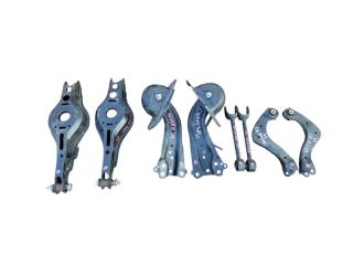 Рычаг задний Toyota Camry 2018